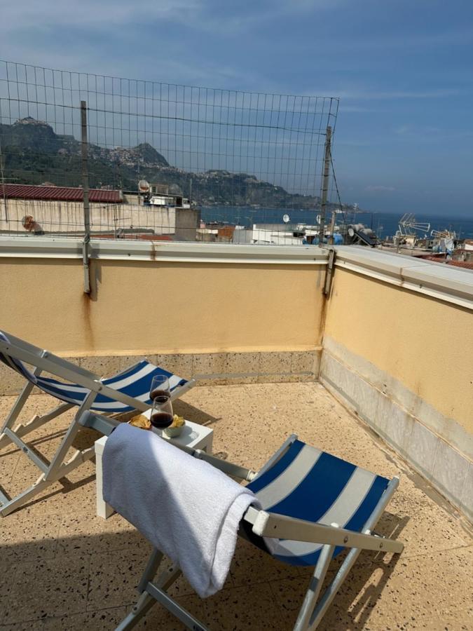 Attico Di Giggia Appartement Giardini-Naxos Buitenkant foto